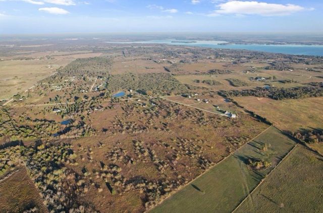 322 County Road 3071, Corsicana, TX 75109