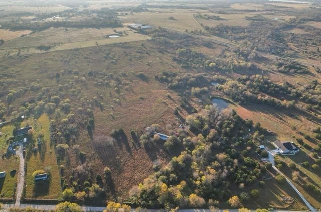 322 County Road 3071, Corsicana, TX 75109