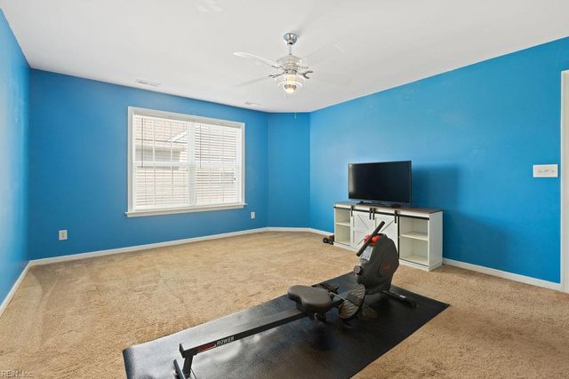 806 Queensbury LN, Williamsburg, VA 23185
