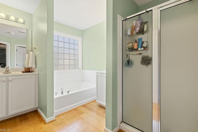 806 Queensbury LN, Williamsburg, VA 23185