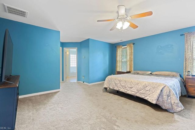 806 Queensbury LN, Williamsburg, VA 23185