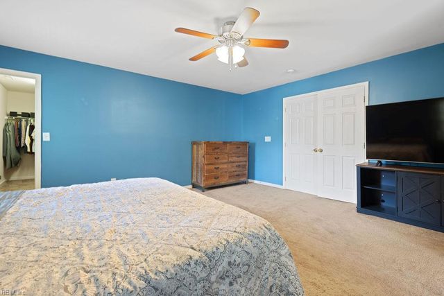 806 Queensbury LN, Williamsburg, VA 23185