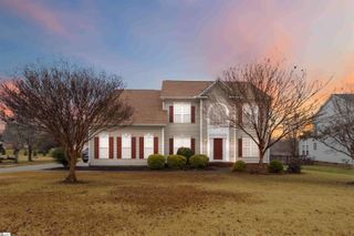 215 Ridge Bay Court, Greenville, SC 29611