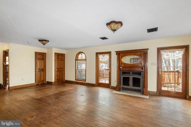 13150 OLD COLUMBIA PIKE, Silver Spring, MD 20904
