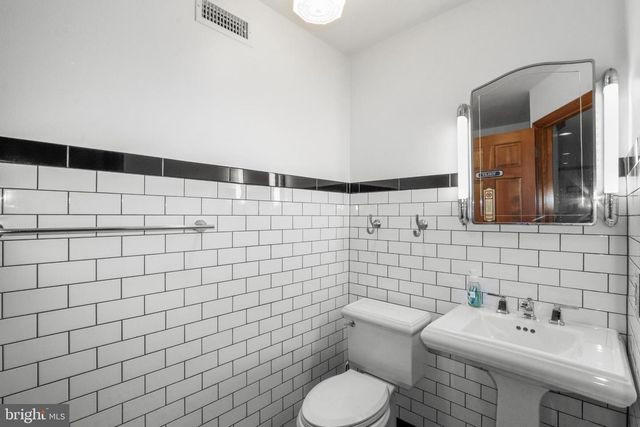 13150 OLD COLUMBIA PIKE, Silver Spring, MD 20904