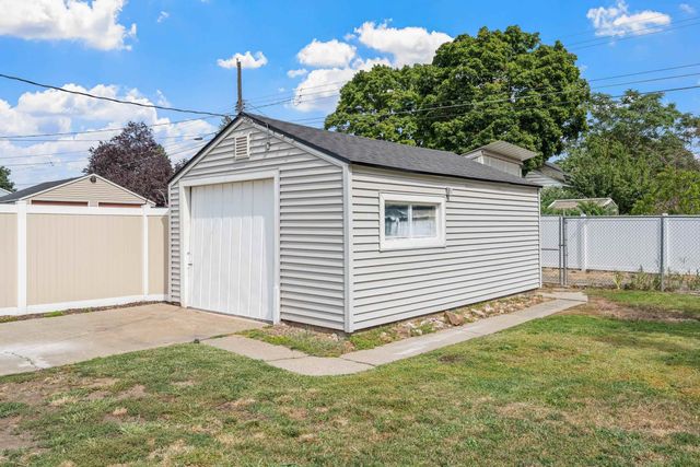 4012 N Calispel St, Spokane, WA 99205