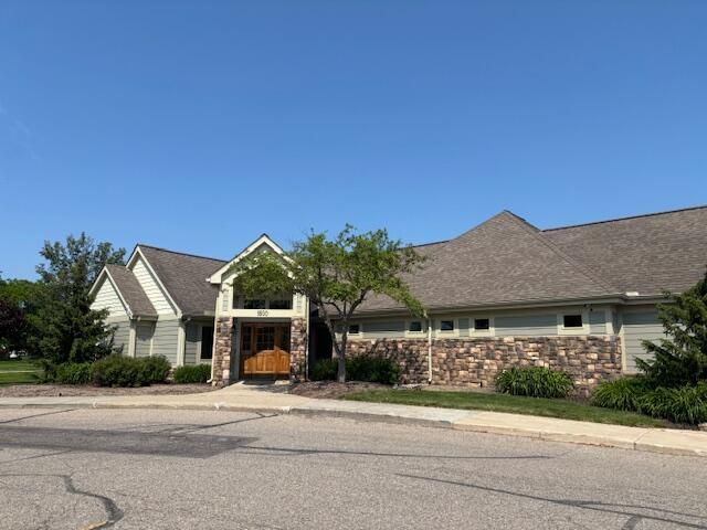 1522 Oakfield Drive, Ann Arbor, MI 48108