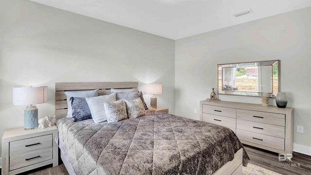 10439 Winning Colors Trail, Daphne, AL 36526