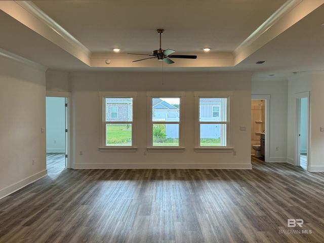 10439 Winning Colors Trail, Daphne, AL 36526