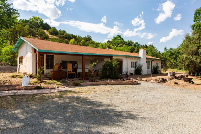 20 B Glowing Star, Santa Fe, NM 87506