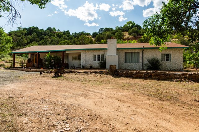 20 B Glowing Star, Santa Fe, NM 87506