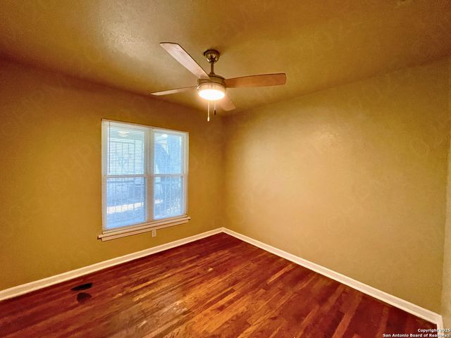 335 SARATOGA DR, San Antonio, TX 78213