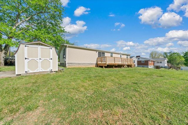 3767 Bandy RD, Roanoke, VA 24014