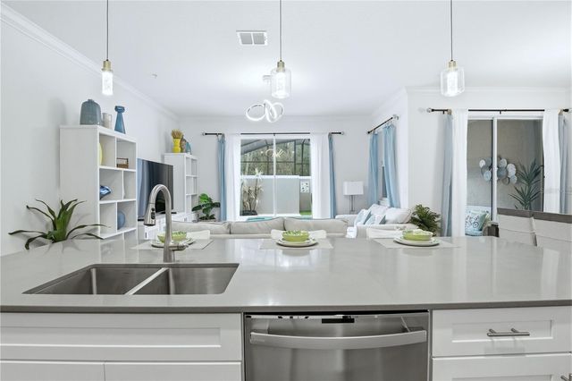 2477 READING TRAIL, Kissimmee, FL 34746