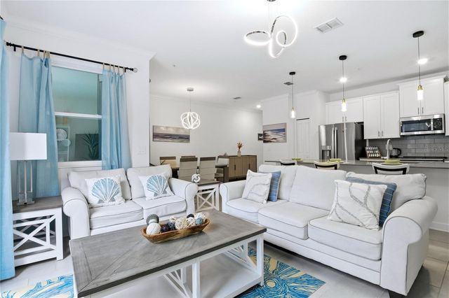 2477 READING TRAIL, Kissimmee, FL 34746