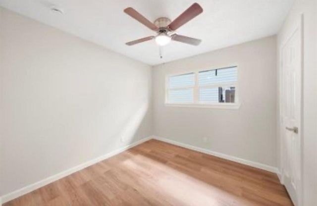 202 Sylvia Street, Deer Park, TX 77536