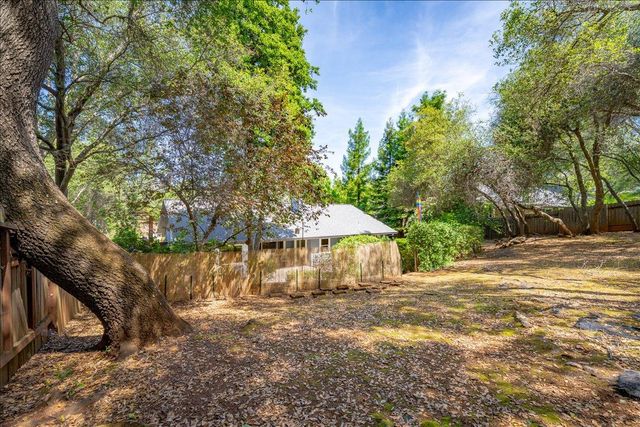 2971 Windsor Ct, Rescue, CA 95672