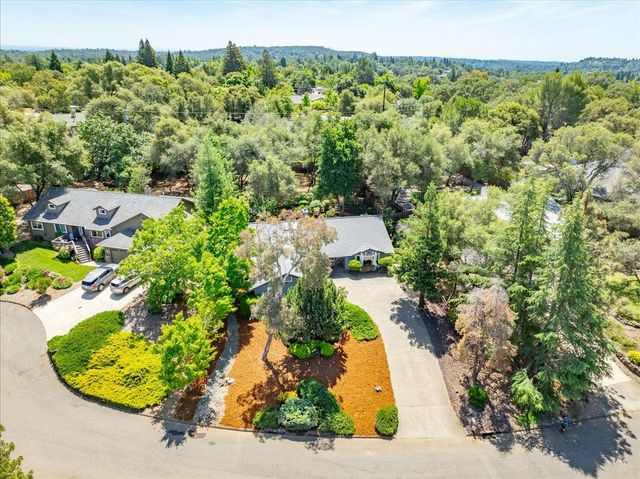 2971 Windsor Ct, Rescue, CA 95672