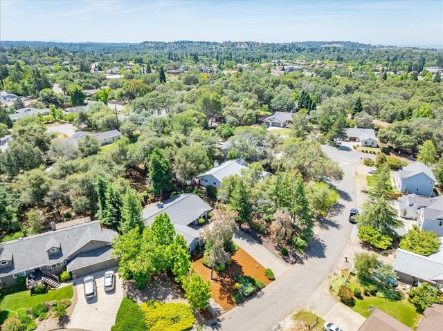 2971 Windsor Ct, Rescue, CA 95672