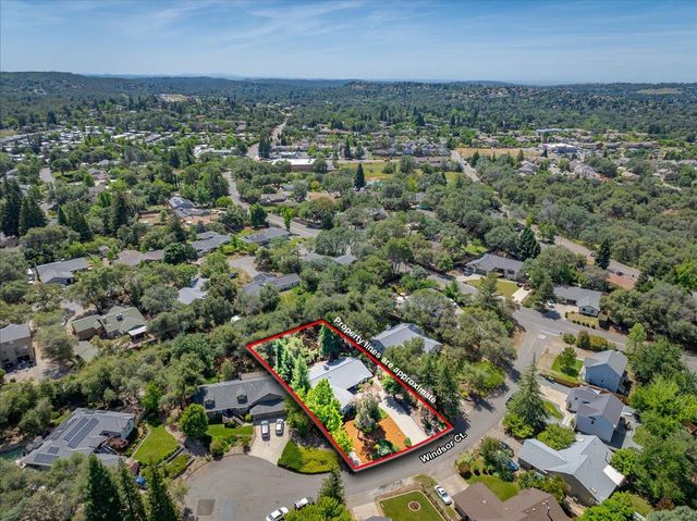 2971 Windsor Ct, Rescue, CA 95672