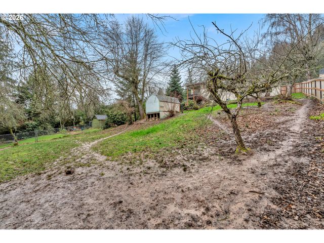 1320 Sw 31ST St, Gresham, OR 97080