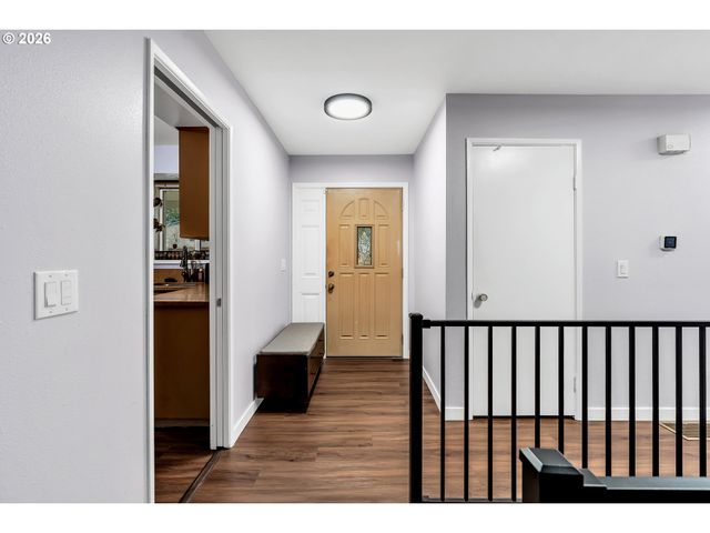 1320 Sw 31ST St, Gresham, OR 97080