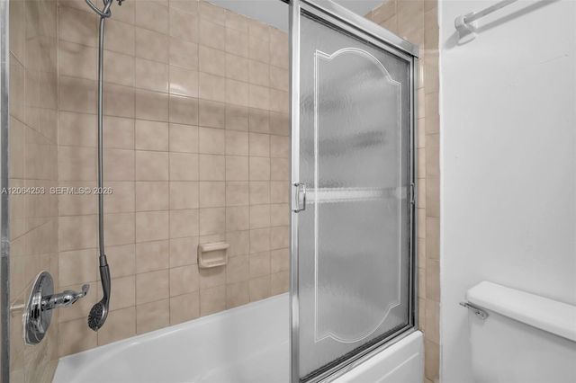 5249 NW 7th Street 416, Miami, FL 33126