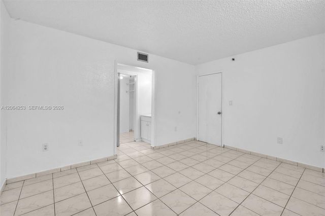 5249 NW 7th Street 416, Miami, FL 33126