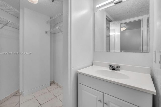 5249 NW 7th Street 416, Miami, FL 33126