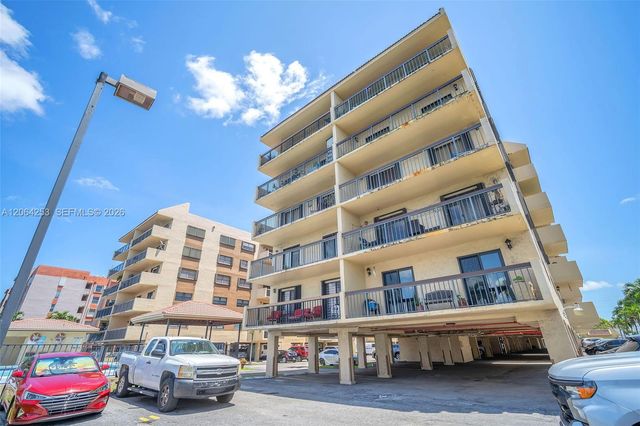 5249 NW 7th Street 416, Miami, FL 33126