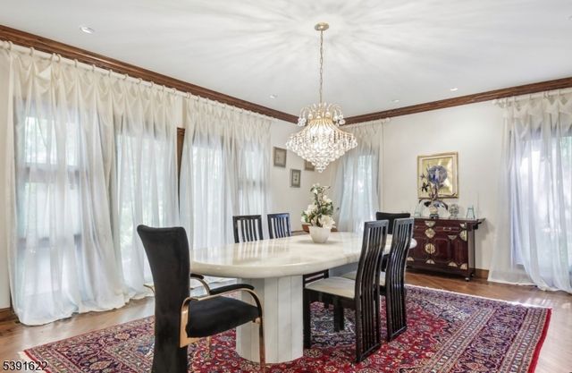 830 W Shore Dr, Kinnelon Boro, NJ 07405