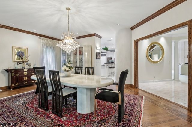 830 W Shore Dr, Kinnelon Boro, NJ 07405