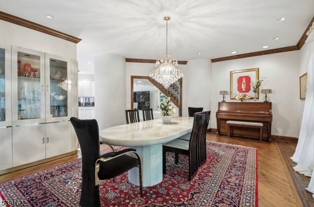 830 W Shore Dr, Kinnelon Boro, NJ 07405