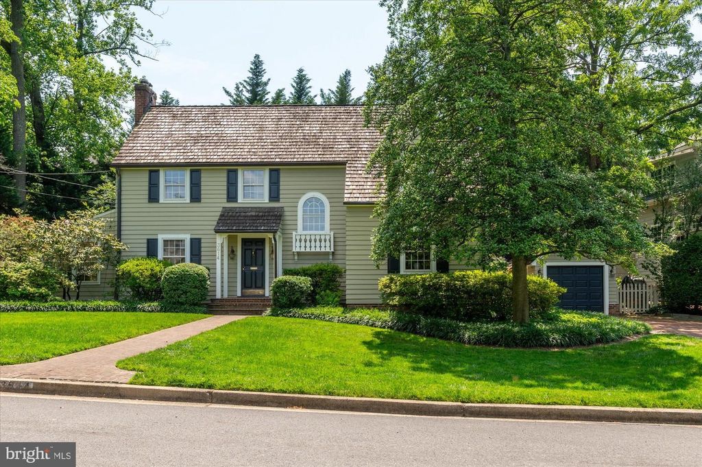 3614 N ABINGDON ST, Arlington, VA 22207