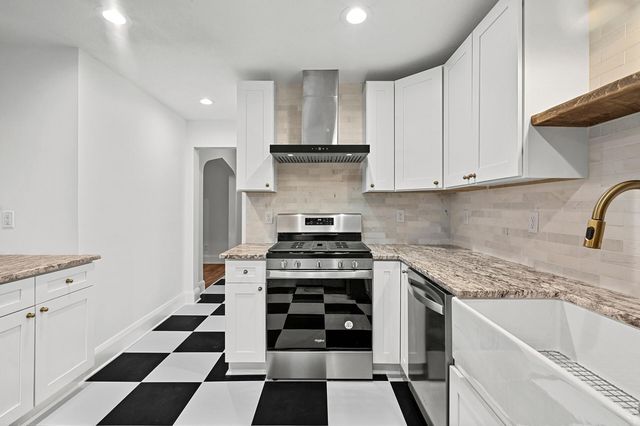 3127 33rd Avenue S, Minneapolis, MN 55406