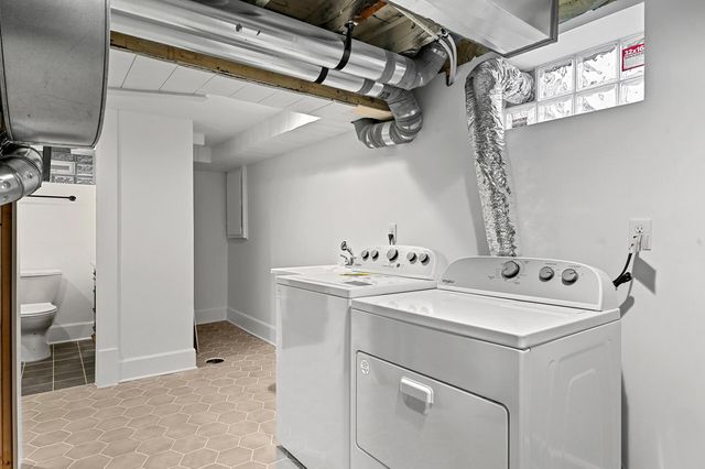 3127 33rd Avenue S, Minneapolis, MN 55406