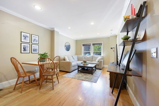 208-210 W 7th Street 1, Boston, MA 02127