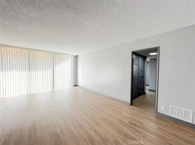 6979 Palm Court N242, Riverside, CA 92506