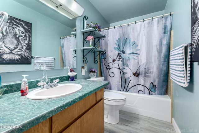 5901 E CASPER Road, Mesa, AZ 85205