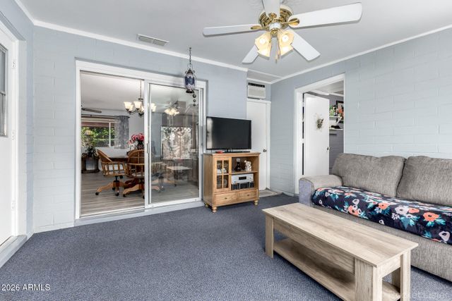 5901 E CASPER Road, Mesa, AZ 85205