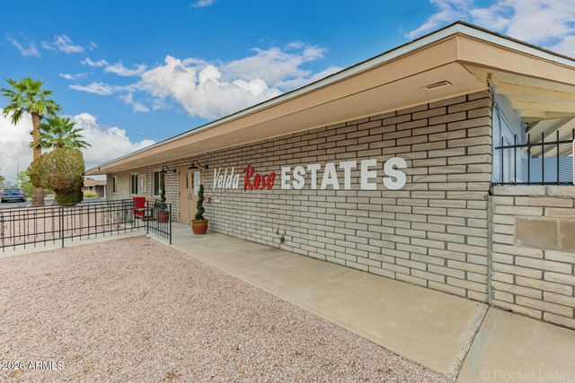 5901 E CASPER Road, Mesa, AZ 85205