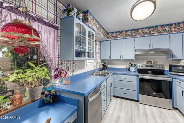 5901 E CASPER Road, Mesa, AZ 85205