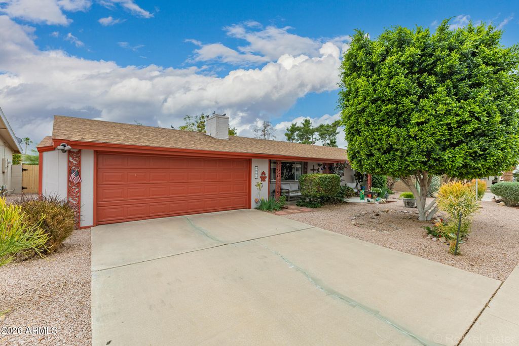 5901 E CASPER Road, Mesa, AZ 85205