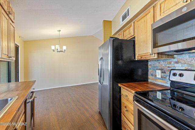 4735 S Windrose Drive, Tucson, AZ 85730