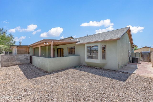 4735 S Windrose Drive, Tucson, AZ 85730