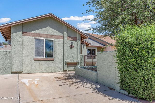 4735 S Windrose Drive, Tucson, AZ 85730