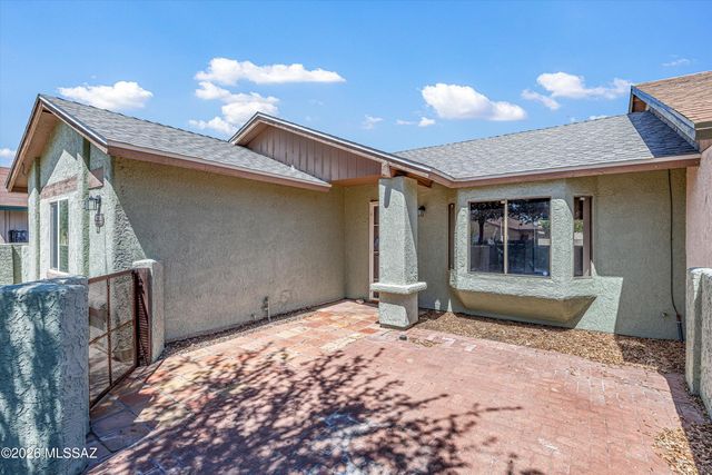 4735 S Windrose Drive, Tucson, AZ 85730