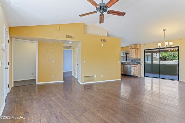 4735 S Windrose Drive, Tucson, AZ 85730