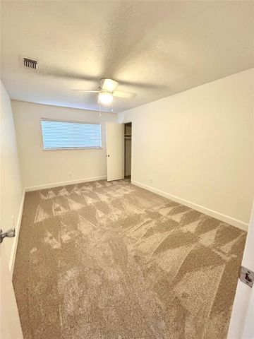 10819 Sagerock Drive, Houston, TX 77089