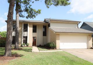 10819 Sagerock Drive, Houston, TX 77089